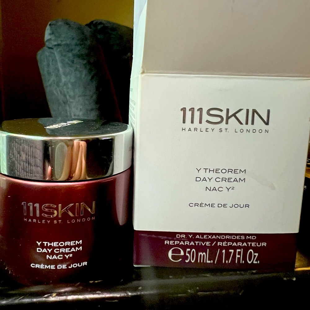 111SKIN Y THEOREM DAY CREAM NAC Y2